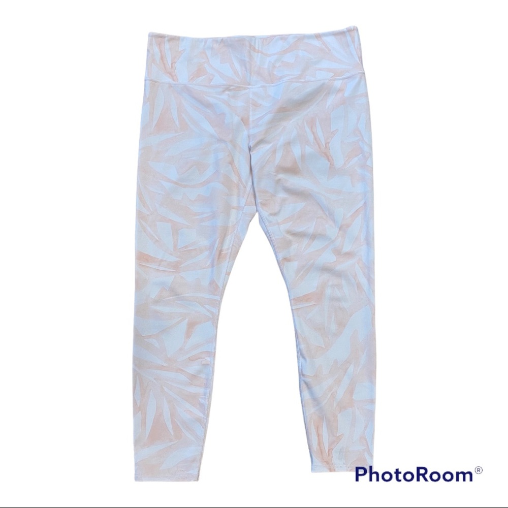 Athleta Elation 7/8 Tight